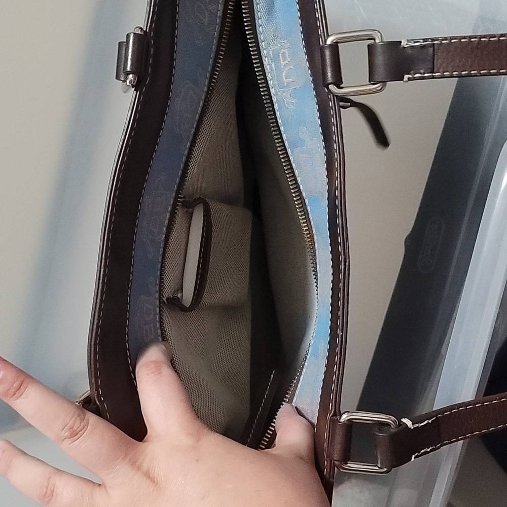 Shoulder bag - Picture 3 of 3
